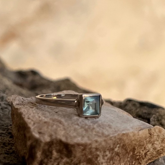 Royal Cerulean Stone Sterling Silver - Picture 8 of 12